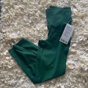 🟢Lululemon Base Pace RIBBED 25”🟢